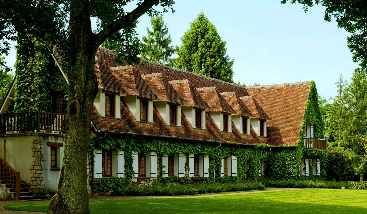 Auberge Des Templiers Boismorand Buitenkant foto